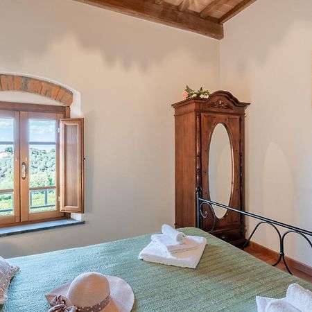 Agriturismo Fadanelli - Le Rondini Lamporecchio Luaran gambar